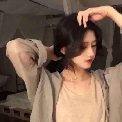 被读心后炮灰女配竟然成了万人迷